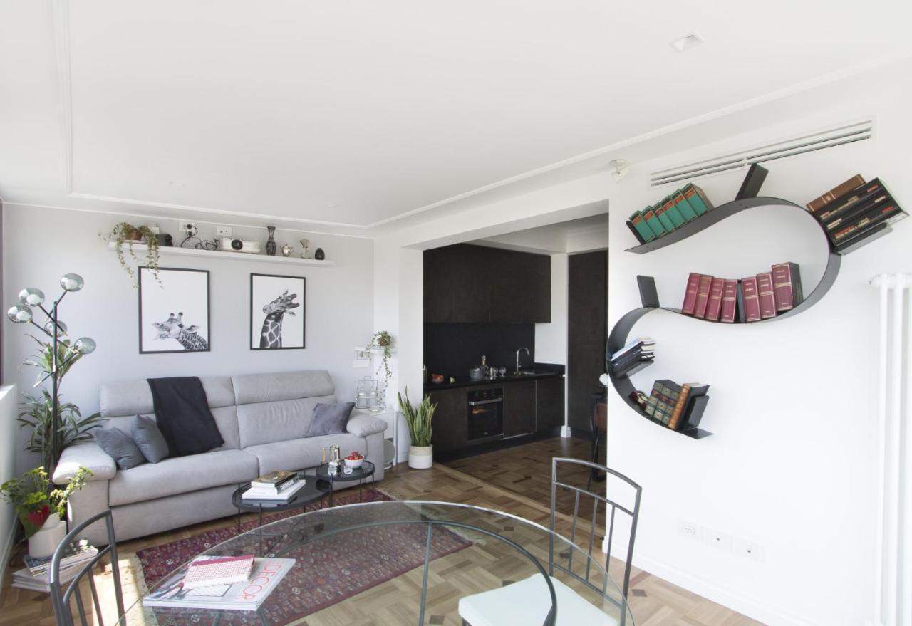 Easylife - Splendido Attico Con Terrazzo E Vista Mozzafiato Nel Cuore Della Citta Mailand Exterior foto